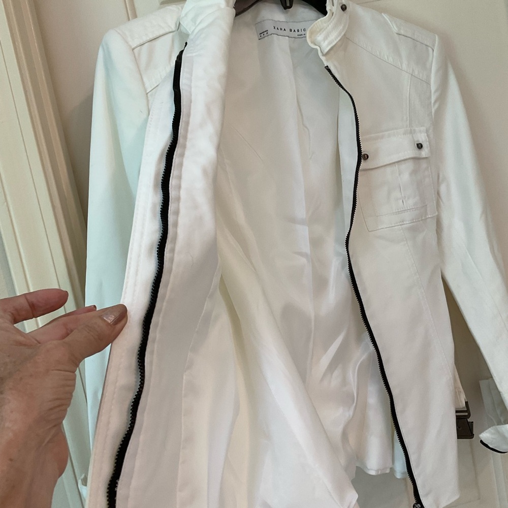 Zara White Jacket w/ Cinch Waist Belt, Zip Front, Pockets, Turn Back Cuf… - Picture 7 of 15